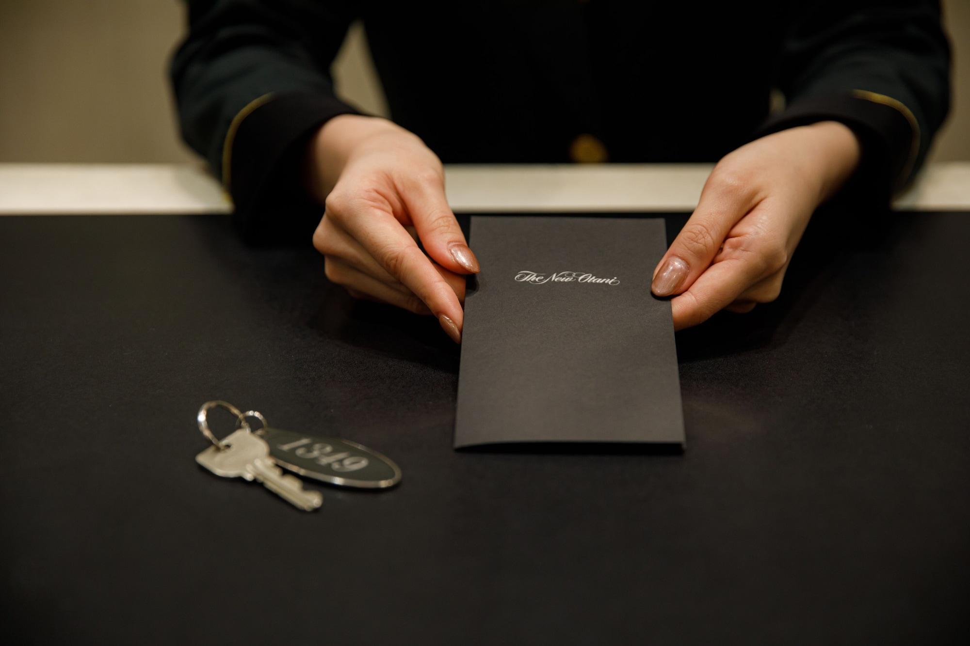 Hotel New Otani Hakata Fukuoka  Eksteriør bilde A hotel key card