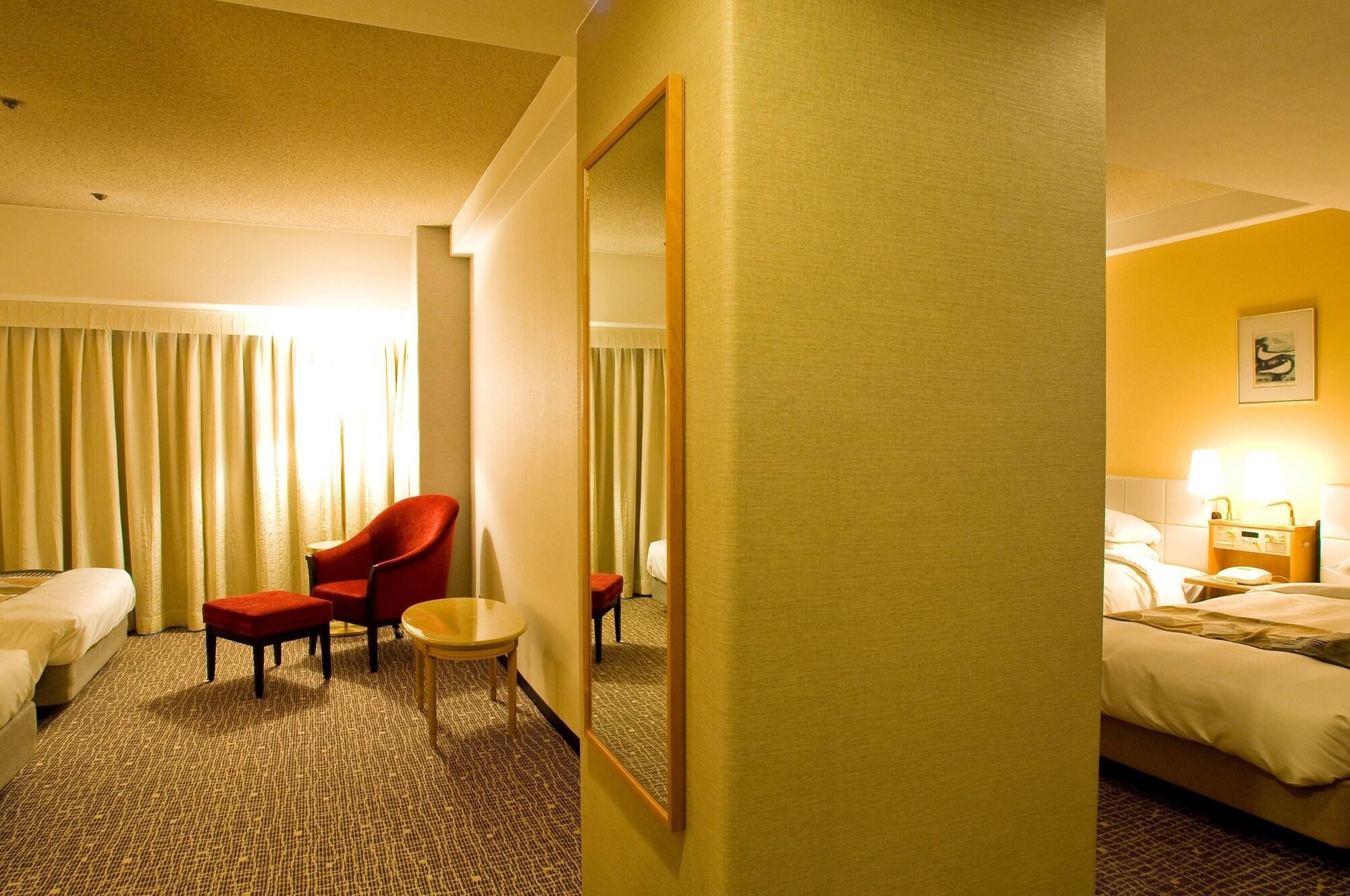 Hotel New Otani Hakata Fukuoka  Eksteriør bilde A room at the hotel