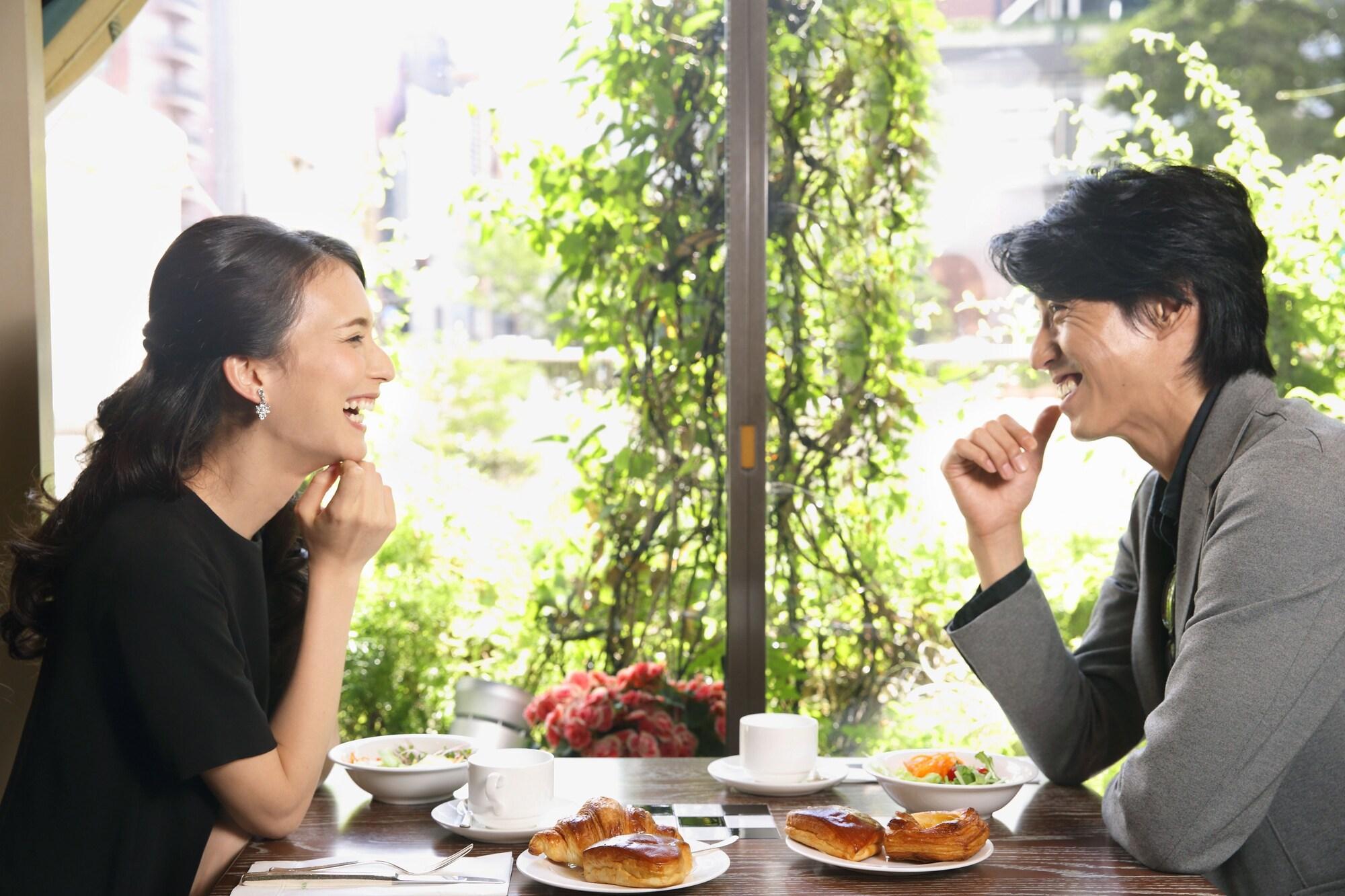 Hotel New Otani Hakata Fukuoka  Eksteriør bilde Lee Byung-hun and Lee Young Ae in The Housemaid