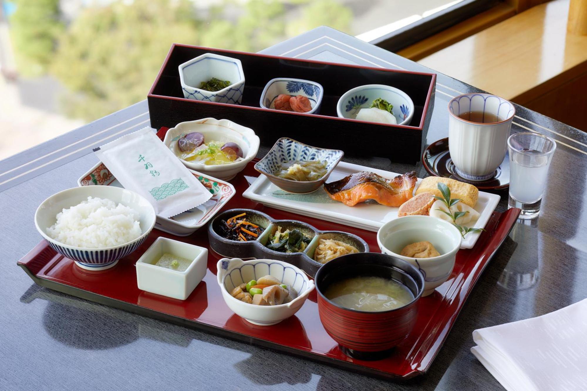 Hotel New Otani Hakata Fukuoka  Eksteriør bilde A Japanese breakfast